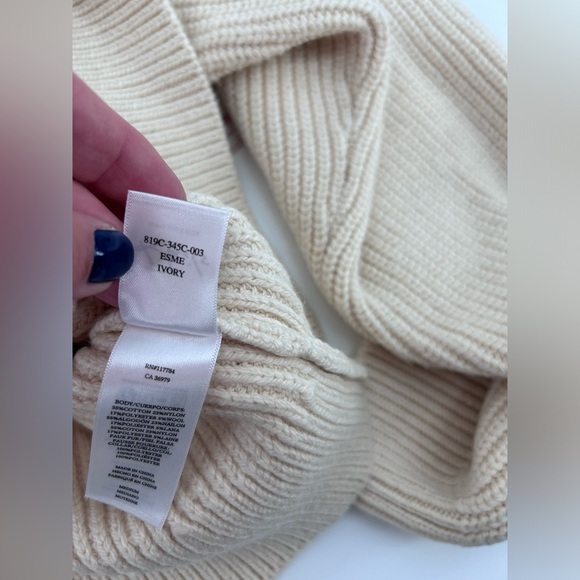 NWT $268 Rails esme Cardigan sweater in Ivory size M Removable Faux Fur Collar - Picture 12 of 16